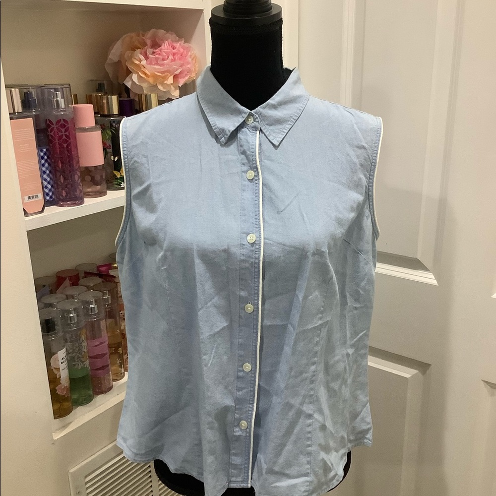 Button Down Sleeveless Blouse